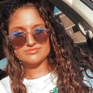 Meet your Posher, Kenna